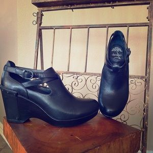 Black Dansko Shoe